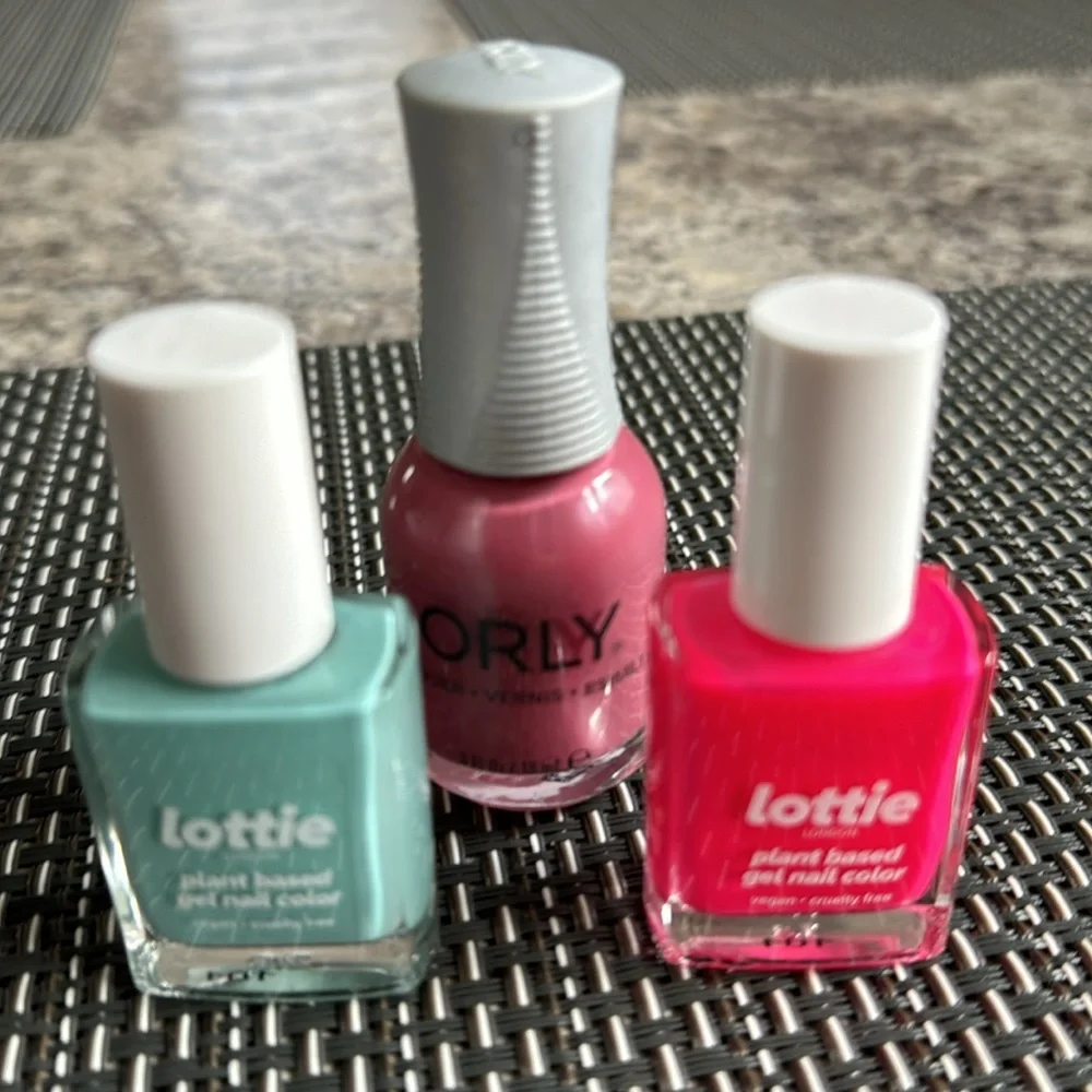 Orly & Lottie Women’s Nail Polish Bottles Bundle Plant Based Gel Nail Pink Aqua